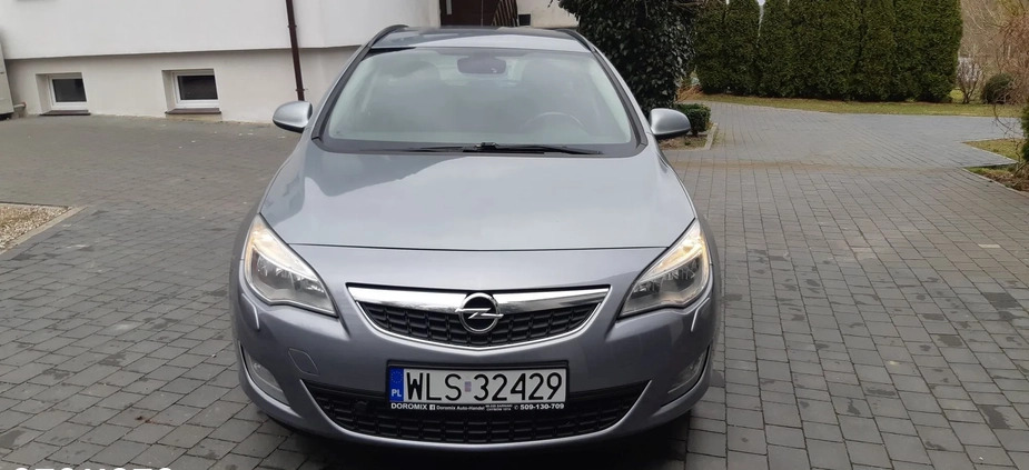 Opel Astra cena 22990 przebieg: 175000, rok produkcji 2012 z Tczew małe 191